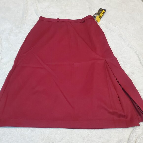 NWT Vintage Magic Maroon Red Basic Solid Office‎ Work Classic A Line Skirt 32 L - Picture 1 of 8